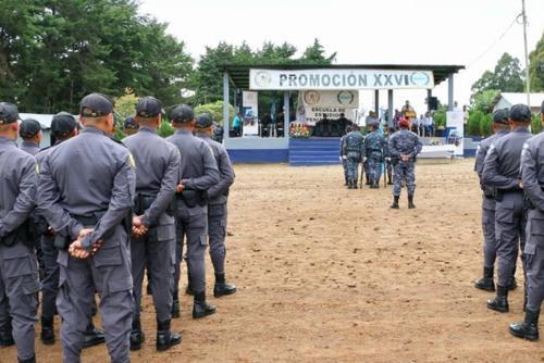 Cerca de 4 mil agentes penitenciarios custodia a 23 mil reclusos a nivel nacional. (Foto: Archivo/Soy502)