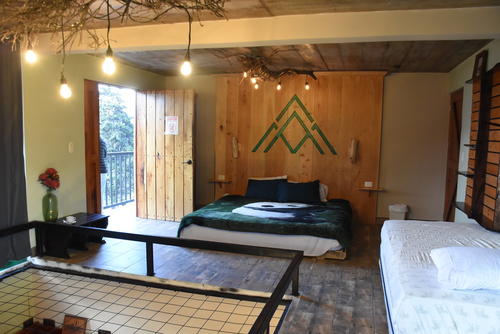 Tambi&eacute;n se puede pasar la noche en esta &aacute;rea en habitaciones y caba&ntilde;as de lujo. (Foto: Erick Colop/Colaborador)