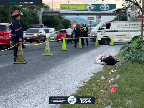 El cuerpo sin vida de un hombre fue hallado envuelto en s&aacute;banas. (Foto: Asonbomd)