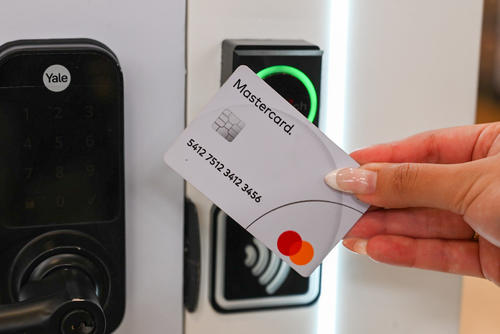 Mastercard, puertas, beneficios, Tarjeta D&eacute;bito, Tarjeta Cr&eacute;dito, compras, Guatemala, Soy502