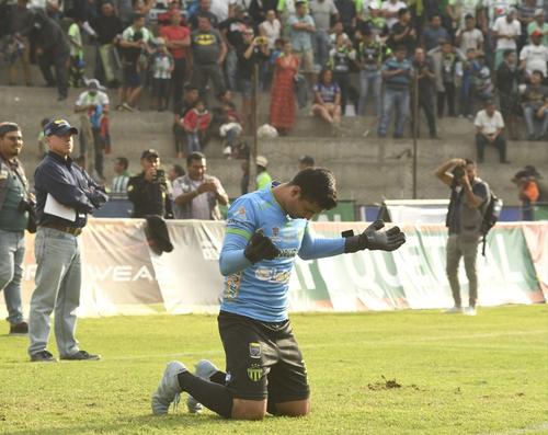 Mor&aacute;n fue el arquero titular en la semifinal de vuelta del Clausura 2019 con Antigua. (Foto: Archivo)