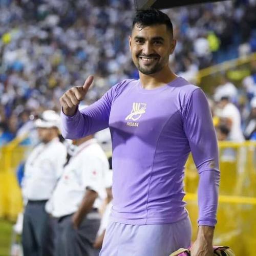 Mor&aacute;n defendi&oacute; la camiseta de Santa Luc&iacute;a Cotzumalguapa en calidad de pr&eacute;stamo durante un torneo. Los Lucianos a&uacute;n estaban en liga mayor. (Foto: Luis Mor&aacute;n)
