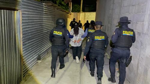 Los se&ntilde;alados fueron puestos a disposici&oacute;n de la justicia. (Foto: PNC)