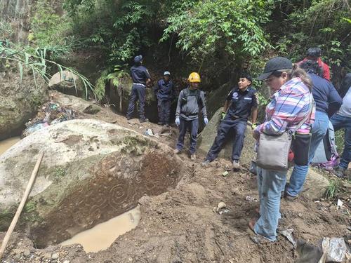 Petrograbados en Quich&eacute;: El nuevo tesoro arqueol&oacute;gico de Guatemala. (Foto: Bernardo Mont&uacute;far/colaborador)