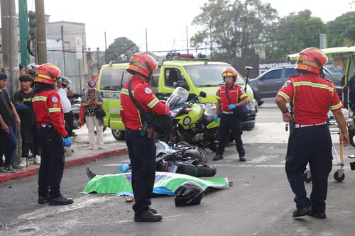 El conductor muri&oacute; tras ser atacado a balazos por desconocidos. (Foto: CBM)