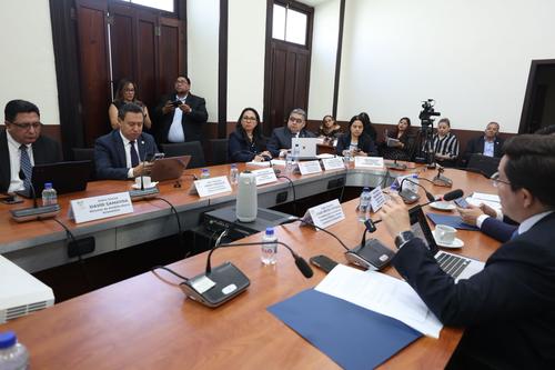 Autoridades mantienen sin cambios las proyecciones de crecimiento de remesas para 2026. (Foto: Organismo Legislativo)