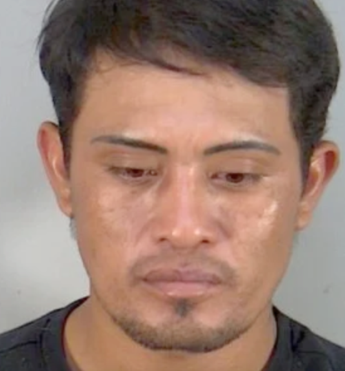 El hombre fue detenido por allanamiento de morada y uso de parafernalia de droga. (Foto: Leesburg-News)