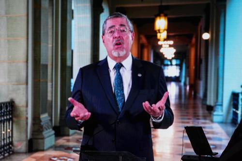 El presidente Bernardo Ar&eacute;valo dio un mensaje por medio de un video mostrado durante el evento. (Foto: Wilder L&oacute;pez/Soy502)
