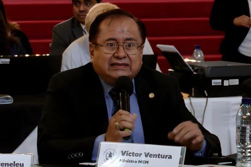 Conadur Guatemala, proyectos energ&iacute;a el&eacute;ctrica, V&iacute;ctor Ventura, ministro Energ&iacute;a, San Jos&eacute; Acatempa, licencias energ&iacute;a, inversi&oacute;n, sistema el&eacute;ctrico nacional, 02