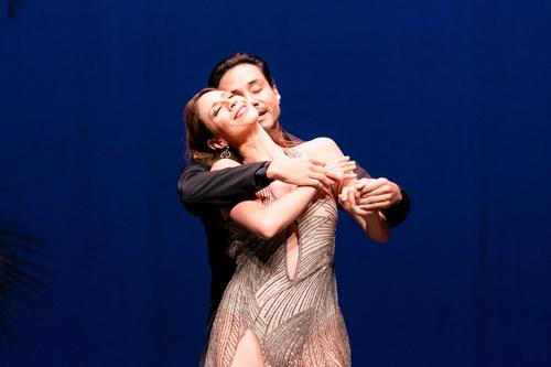 El ritmo del tango transforma la pista en un espacio de encuentro. (Foto: Cortes&iacute;a Latidos)