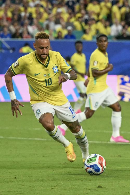 Escocia y Brasil suman 5 enfrentamientos oficiales. Los europeos nunca han ganado frente a la Canarinha, que acumula 4 triunfos y un empate. (Foto: AFP) 