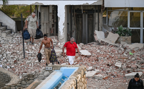 Los sismos dejaron a miles de personas afectadas. (Foto: AFP)