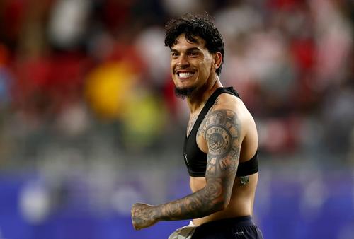 Gustavo G&oacute;mez sum&oacute; 26 presiones defensivas durante los partidos de Paraguay en el Mundial 2026. (Foto: AFP) 