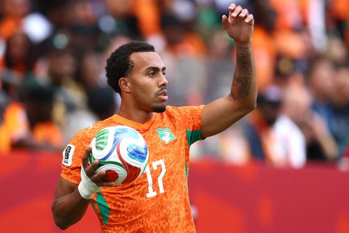 Guela Doue suma 42 rupturas de l&iacute;nea completadas, la mejor cifra de Costa de Marfil en el vigente torneo mundial. (Foto: AFP) 