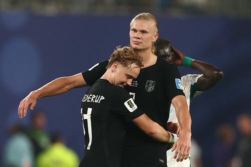 Erling Haaland fue el jugador de los Vikingos que registr&oacute; m&aacute;s remates a puerta, con 9. (Foto: AFP)