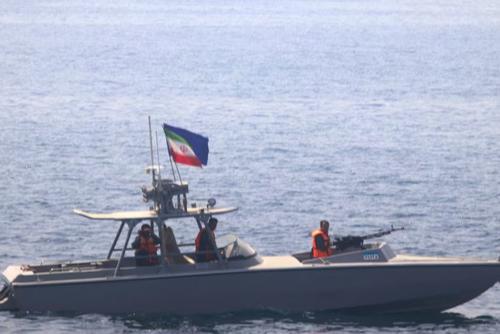  El r&eacute;gimen de Ir&aacute;n navegando en cercan&iacute;as de esta ruta mar&iacute;tima. (Foto: Infobae)