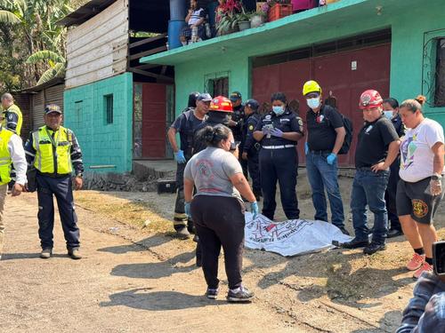 Un estudiante menor de edad que iba a bordo del bus, falleci&oacute; en el lugar. (Foto: Redes sociales)