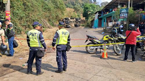 Las autoridades han acordonado la escena. (Foto: Jos&eacute; Luis Pos/Colaborador)