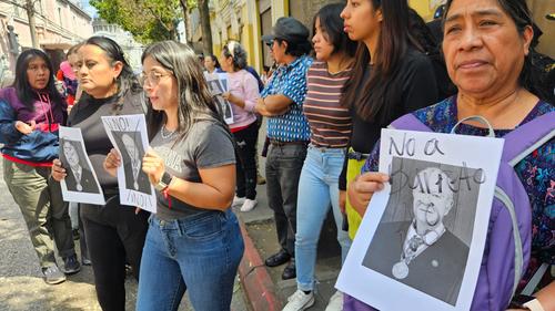 Congreso inicia plenaria con retraso y bajo tensi&oacute;n por elecci&oacute;n de magistrados. (Foto: Estuardo Paredes/Nuestro Diario)