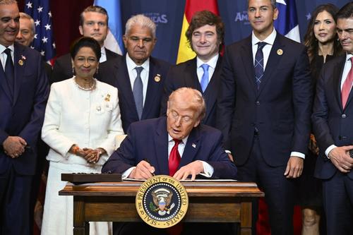 Trump anunci&oacute; una alianza de 17 pa&iacute;ses para combatir c&aacute;rteles en Am&eacute;rica. (Foto: AFP) 