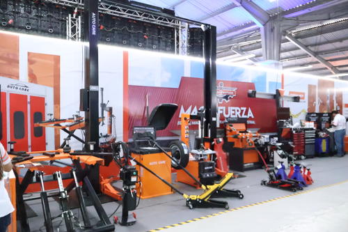Maquifuerza, maquinaria, equipo, servicios, soluciones, marcas, automotriz, Expo Motriz, Guatemala, Soy502