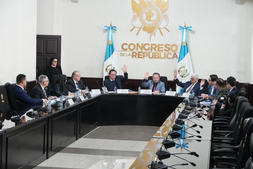 La Comisi&oacute;n de Postulaci&oacute;n eligi&oacute; 20 nombres que ser&aacute;n sometidos al Pleno para la elecci&oacute;n de magistrados del TSE. (Foto: Wilder L&oacute;pez/Soy502)