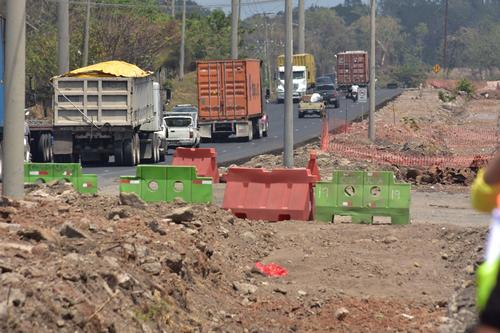 La rehabilitaci&oacute;n incluye nuevas capas de asfalto modificado, obras hidr&aacute;ulicas, pasos de ganado y mejoras en infraestructura para fortalecer la conectividad log&iacute;stica del pa&iacute;s. (Foto: Estuardo Paredes/Nuestro Diario)