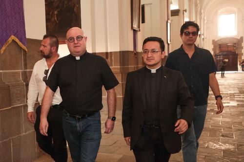 padre  Guilherme misa catedral metropolitana 3