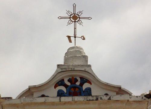 El &aacute;guila de dos cabezas es conocida como "El Kot" en la cosmovisi&oacute;n local y se ubica en la cima del templo. (Foto: Carlos Sotz/Colaborador)