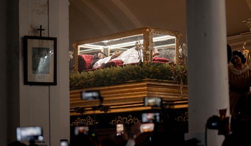 Se dice que la procesi&oacute;n sal&iacute;a de la iglesia Santa Catalina. (Foto: Cortes&iacute;a Se&ntilde;or Sepultado de Santa Catalina)