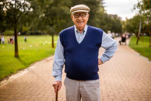 Las defensas disminuyen con la edad, pero la protecci&oacute;n de las vacunas la refuerza. (Foto: Shutterstock)