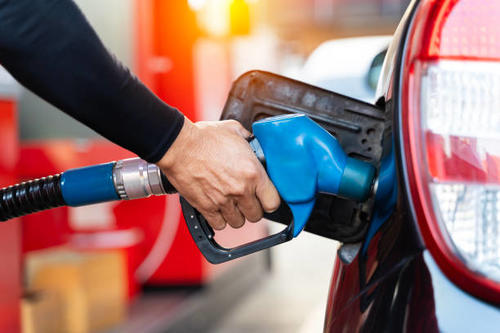 Ante el alza del combustible, los guatemaltecos se ven afectados y preocupados pos sus bolsillos. (Foto ilustrativa: istock)