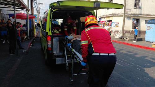 El hombre fue trasladado al Hospital San Juan de Dios. (Foto: CMB)