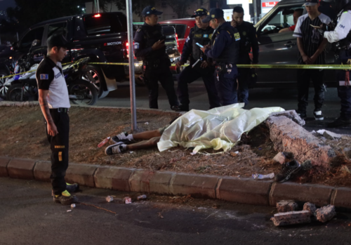 Bomberos Voluntarios determinaron que el hombre ya no contaba con signos vitales. (Foto: CVB)
