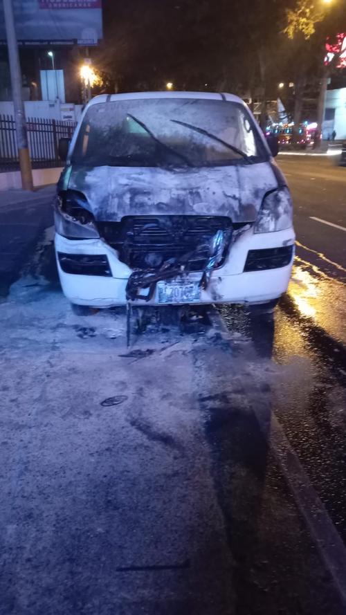 Las llamas lograron ser apagadas por vecinos y socorristas. (Foto: PMT)