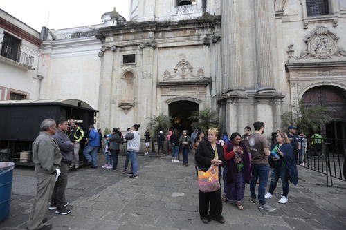 Se dice que en el templo se encontraron catacumbas, con cuerpos de sacerdotes momificados despu&eacute;s de los terremotos de 1917 y 1918. (Foto: Archivo)