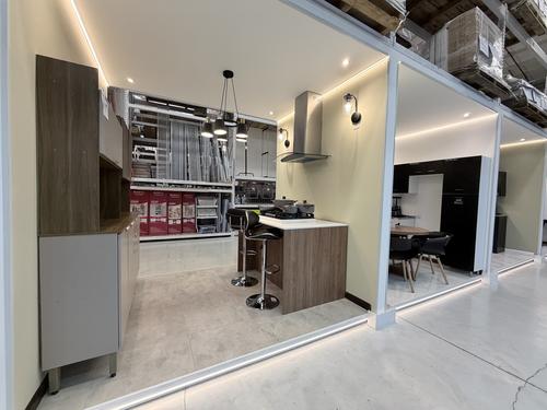 EPA, Showroom, tienda, Plaza Madero, Roosevelt, Guatemala, Soy502