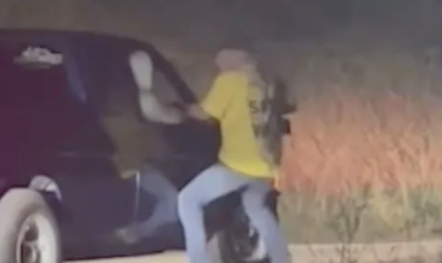 En redes sociales han surgido presuntas im&aacute;genes de la discusi&oacute;n. (Foto: Fox 5 San Diego)