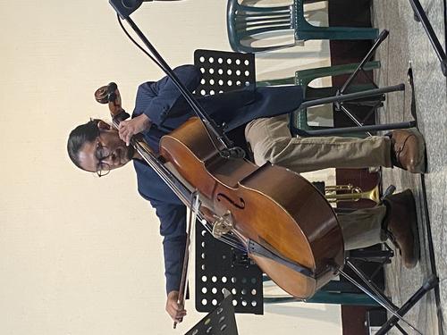 Su versatilidad art&iacute;stica lo ha llevado a ser referente musical. (Foto: Carlos Sotz/Colaborador)