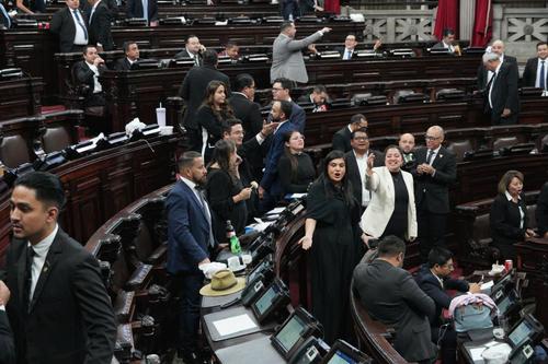 El Congreso podr&iacute;a retomar la discusi&oacute;n en otra sesi&oacute;n, mientras persiste la incertidumbre por los precios. (Foto: Wilder L&oacute;pez / Soy502)