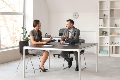 Desde el primer contacto, se observan aspectos como la buena actitud y motivaci&oacute;n. (Foto: Shutterstock)