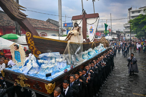 Cada Viernes Santo sale en procesi&oacute;n la venerada imagen. (Foto: &Aacute;ngel Revolorio/Colaborador)