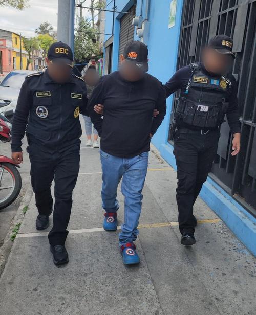 Las capturas fueron realizadas por agentes DEIC. (Foto: PNC)