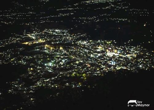 En el sitio podr&aacute;s disfrutar de las mejores vistas y tambi&eacute;n de antojitos guatemaltecos, pizzas, hamburguesas y caf&eacute;. (Foto: Soy Maynor)