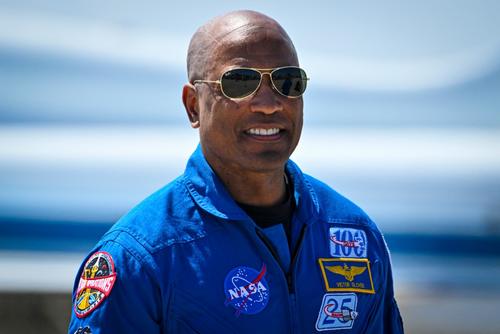 El astronauta de la NASA y piloto de Artemis II, Victor Glover. (Foto: AFP)