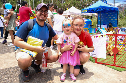EPA, D&iacute;a de la Familia, familias, ni&ntilde;os, mascotas, actividades, juegos, m&uacute;sica, diversi&oacute;n, Guatemala, Soy502