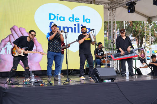 EPA, D&iacute;a de la Familia, familias, ni&ntilde;os, mascotas, actividades, juegos, m&uacute;sica, diversi&oacute;n, Guatemala, Soy502