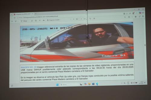 Esta es la imagen del odont&oacute;logo Julio Am&iacute;lcar Mart&iacute;nez previo a su desaparici&oacute;n en un centro comercial de carretera a El Salvador. (Foto: Wilder L&oacute;pez/Soy502)