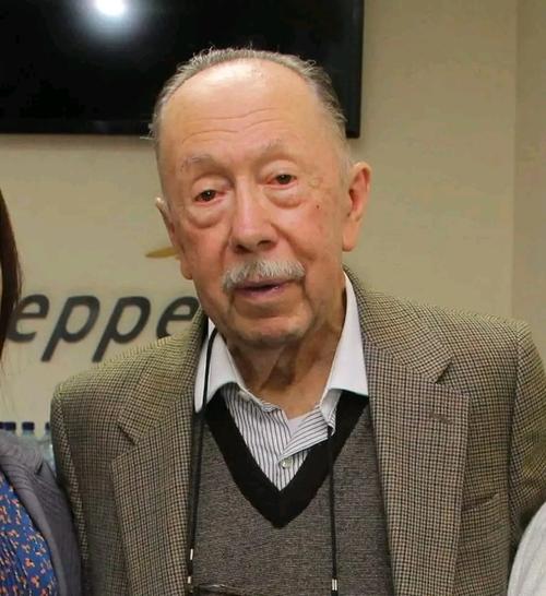 Don Rudy se form&oacute; en administraci&oacute;n en Alemania. (Foto: Cortes&iacute;a Rene Merlos)