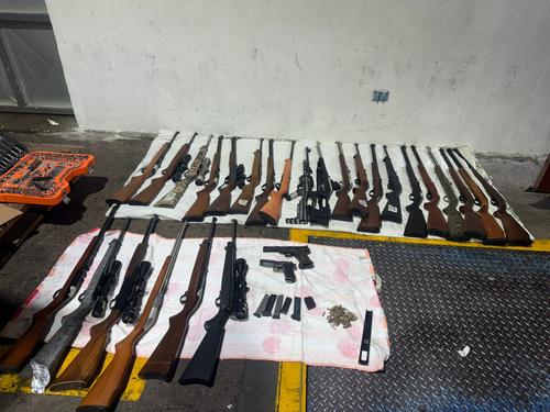 Las armas ser&aacute;n incautadas para fortalecer las investigaciones correspondientes. (Foto: PNC)